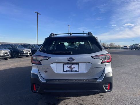 Certified 2020 Subaru Outback image 6