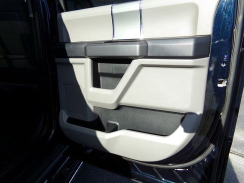 Used 2021 Ford F250 XLT w/ XLT Premium Package image 84