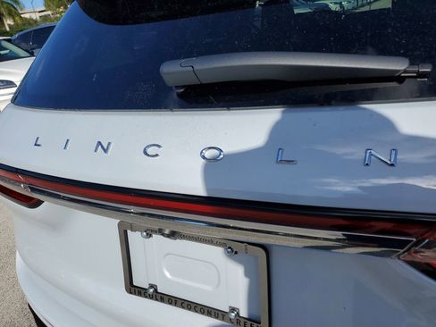 New 2026 Lincoln Corsair Premiere image 5