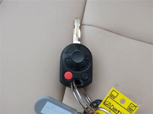 Used 2021 Toyota Tacoma SR image 37