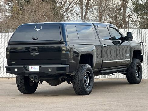 Used 2016 Chevrolet Silverado 2500 High Country w/ Duramax Plus Package image 4