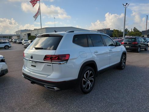 Certified 2023 Volkswagen Atlas SEL AWD/4WD image 4