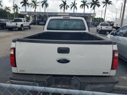 Used 2011 Ford F250 XL w/ PWR Equipment Group RWD image 9