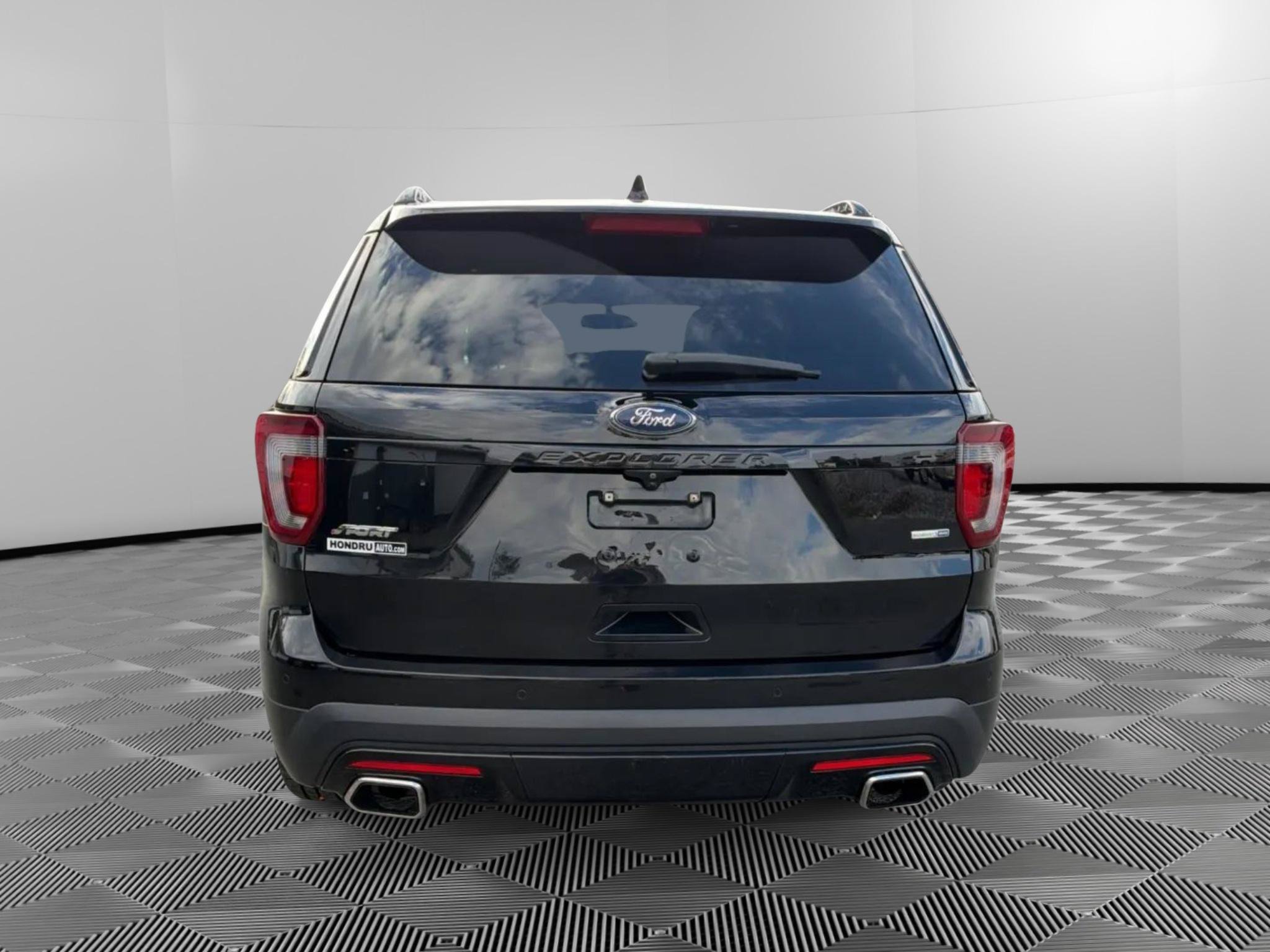 Used 2017 Ford Explorer Sport AWD/4WD image 8