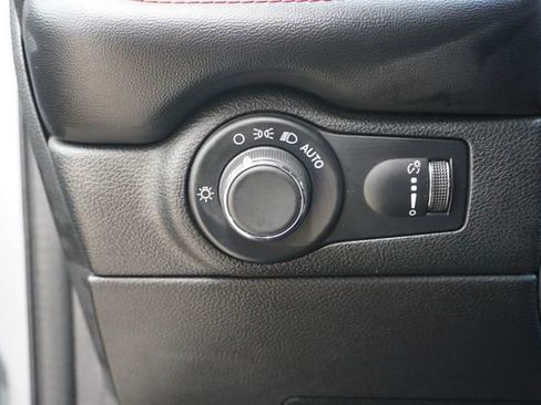 Used 2024 Dodge Durango GT RWD image 15