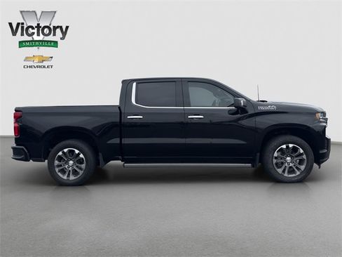 Used 2021 Chevrolet Silverado 1500 High Country w/ Technology Package image 7