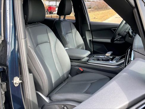 Used 2025 Audi Q7 Premium Plus image 9