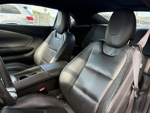 Used 2011 Chevrolet Camaro LT image 11