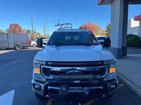 Used 2020 Ford F250 XLT w/ FX4 Off-Road Package image 3