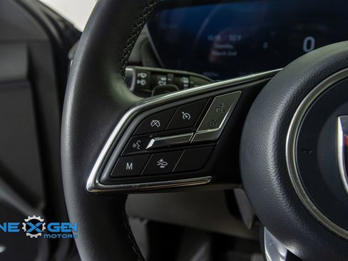 Used 2025 Buick Envision Preferred image 14