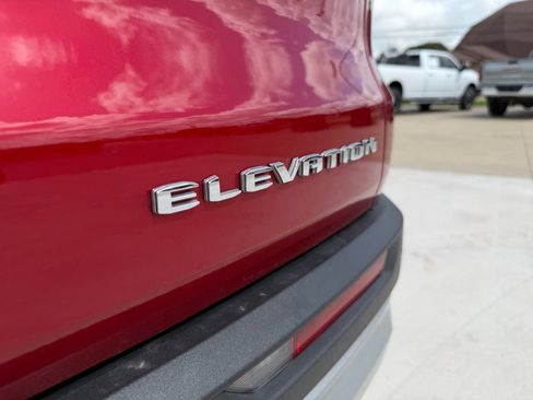 Used 2026 GMC Acadia Elevation w/ Elevation Premium Package AWD/4WD image 8