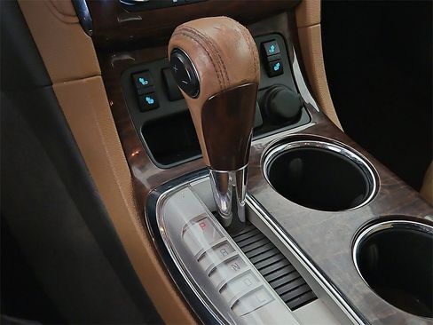 Used 2017 Buick Enclave Leather image 17