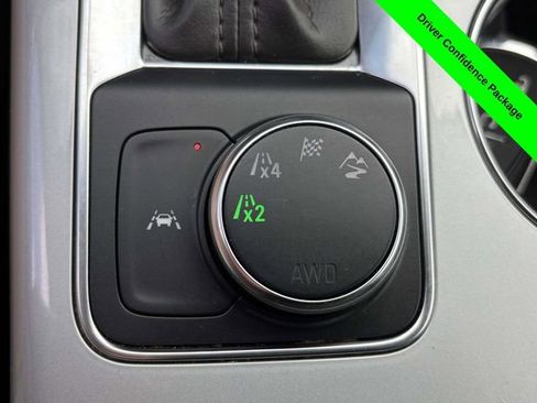 Used 2023 Chevrolet Blazer LT AWD/4WD image 22