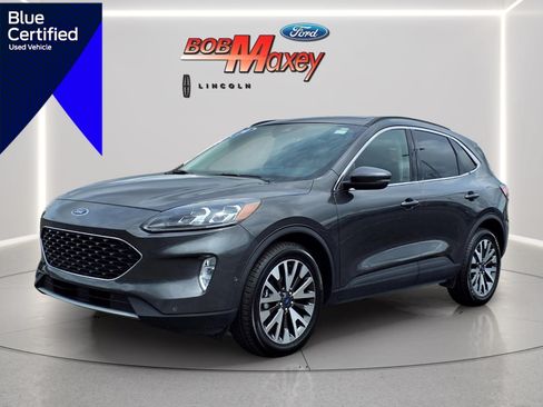 Used 2020 Ford Escape Titanium AWD/4WD image 1