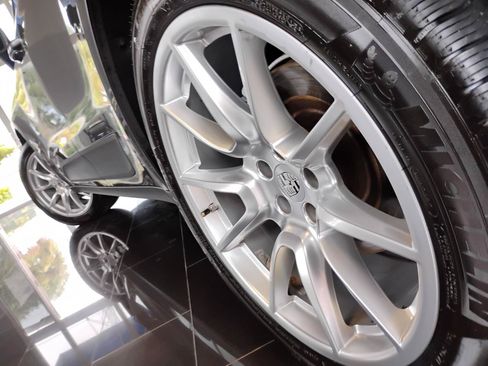 Used 2016 Porsche Macan S AWD/4WD image 9