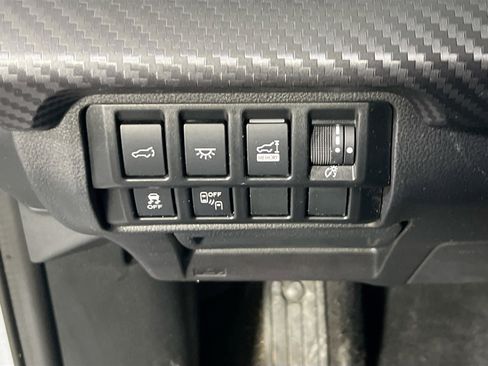 Used 2022 Subaru Ascent Onyx Edition image 10