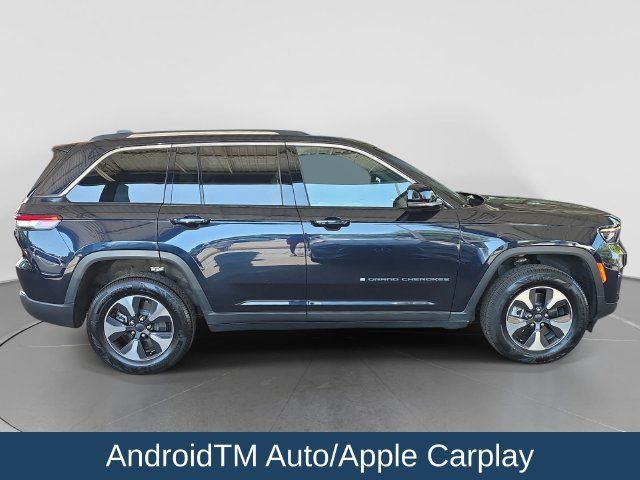 Used 2023 Jeep Grand Cherokee 4WD 4xe image 10