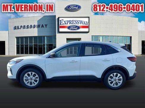 Used 2024 Ford Escape Active w/ Cold Weather Package FWD image 10