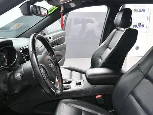 Used 2021 Jeep Grand Cherokee Limited AWD/4WD image 19