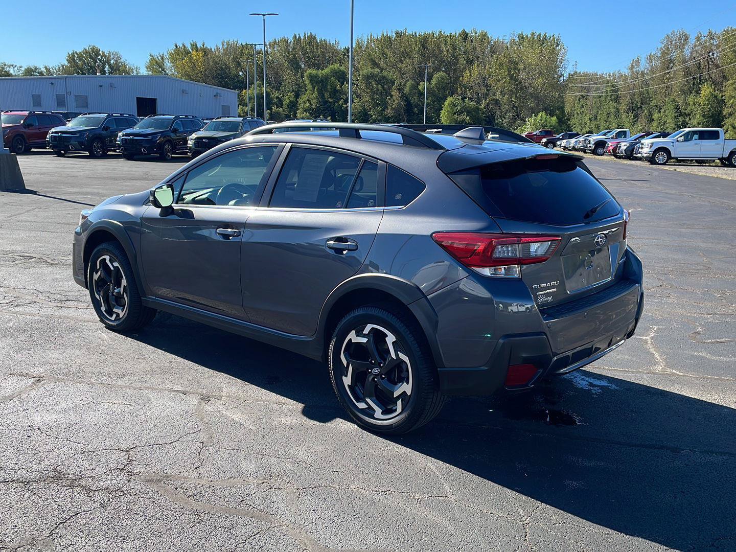 Used 2021 Subaru Crosstrek 2.5i Limited w/ Moonroof Package 2 AWD/4WD image 3