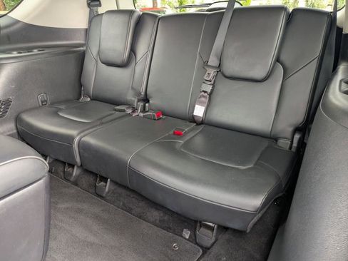 Used 2024 INFINITI QX80 Luxe image 28