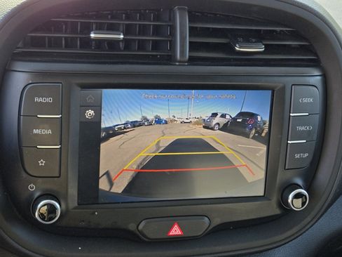 Certified 2024 Kia Soul LX w/ Option Group 015 image 19