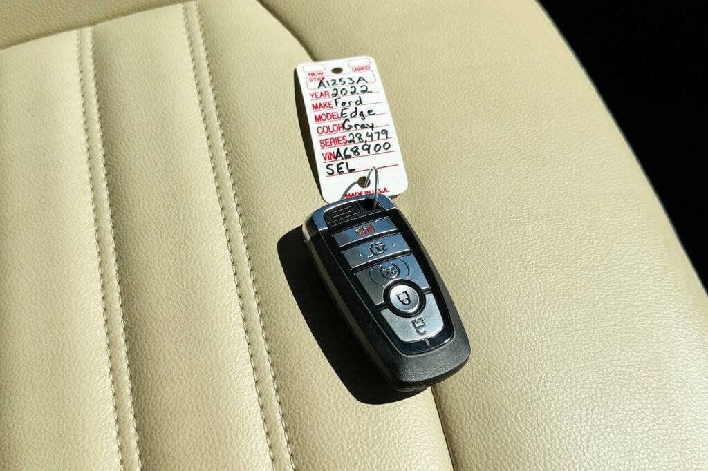 Used 2022 Ford Edge SEL w/ Convenience Package AWD/4WD image 33