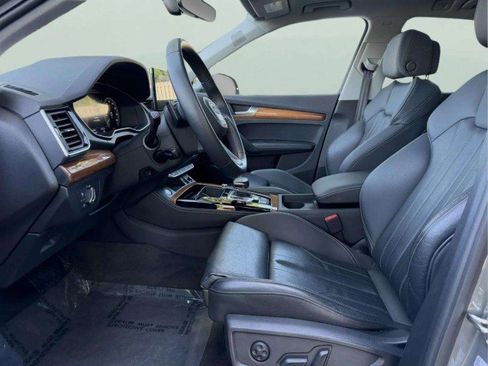 Certified 2023 Audi Q5 e Premium Plus w/ Premium Plus Package AWD/4WD image 21