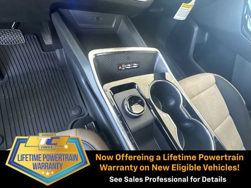 New 2026 Chevrolet Equinox ACTIV w/ Convenience Package III image 16