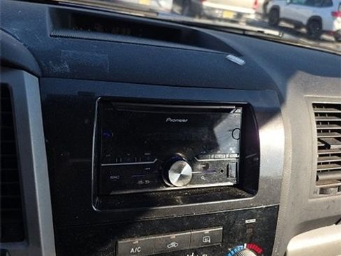 Used 2008 Toyota Tundra 4x4 Regular Cab image 12