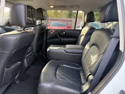 Used 2022 Nissan Armada Platinum w/ Captain's Chairs Package image 11
