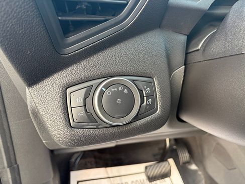 Used 2019 Ford Escape SEL image 17