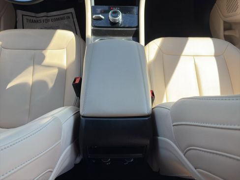 Used 2024 Jeep Grand Cherokee Limited w/ Trailer Tow Package image 24