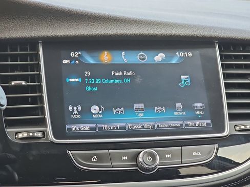 Used 2019 Buick Encore Preferred image 22