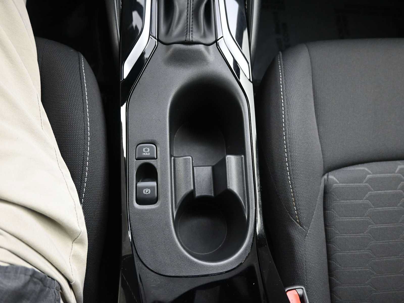 Used 2024 Toyota Corolla SE FWD image 24