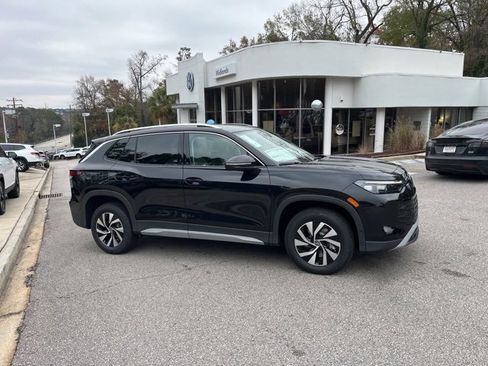 New 2026 Volkswagen Tiguan S image 2