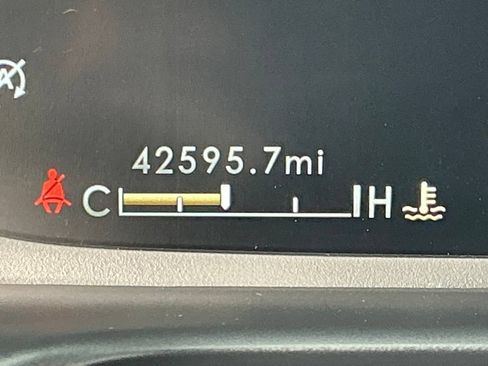 Used 2023 Lincoln Aviator Reserve w/ Equipment Group 201A RWD image 29