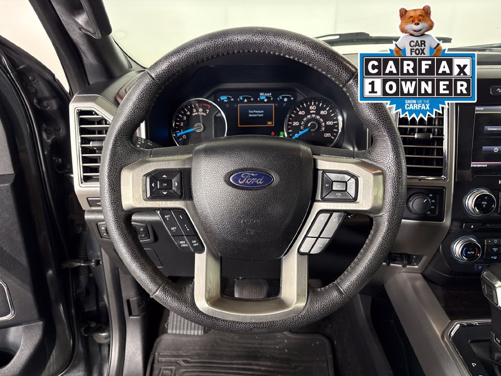 Used 2015 Ford F150 Platinum w/ Equipment Group 701A Luxury AWD/4WD image 16