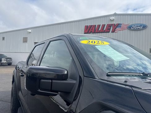 Used 2025 Ford F150 Raptor AWD/4WD image 16