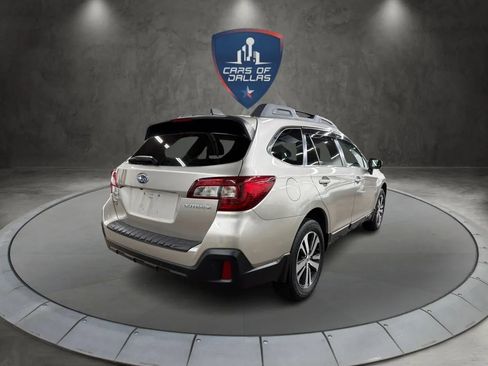 Used 2018 Subaru Outback 2.5i Limited image 5