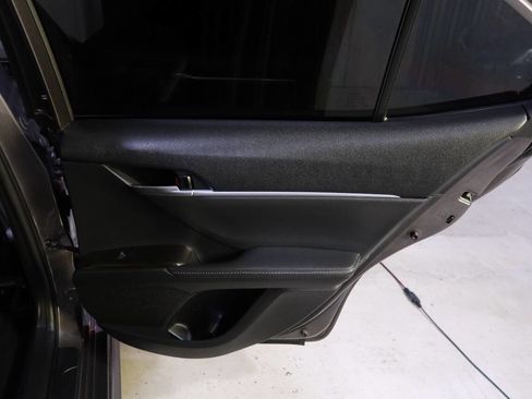 Used 2023 Toyota Camry XSE w/ Navigation Package image 31