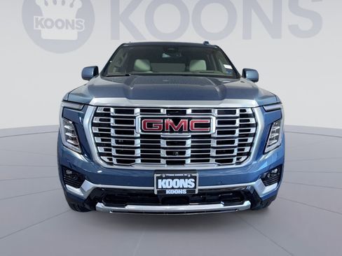 New 2026 GMC Yukon XL Denali w/ Sun & Power Step Package AWD/4WD image 11