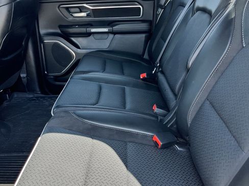 Used 2025 RAM 1500 Laramie w/ Sport Appearance Package AWD/4WD image 15