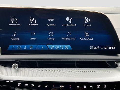 New 2026 Cadillac Optiq Sport 2 w/ LPO, Floor Liner Package image 15