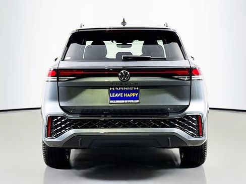 New 2025 Volkswagen Tiguan SE R-Line image 6
