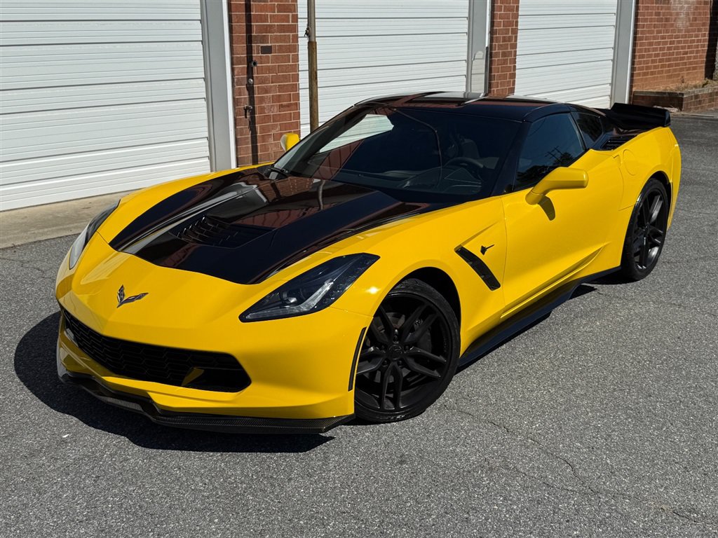 Used 2014 Chevrolet Corvette Stingray Coupe w/ 3LT Preferred Equipment Group RWD image 3