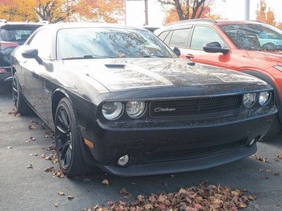 Used 2014 Dodge Challenger SXT