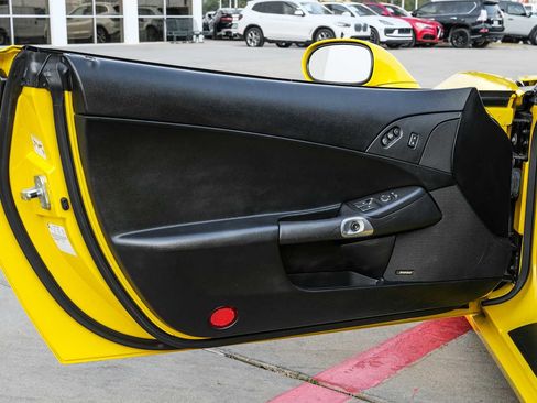 Used 2006 Chevrolet Corvette Z06 w/ Preferred Equipment Group image 36