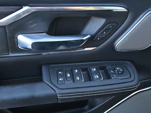 Used 2026 RAM 1500 Laramie w/ Night Edition image 30