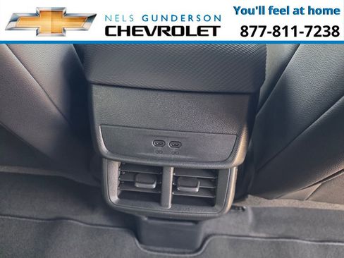 New 2026 Chevrolet Equinox LT w/ Convenience Package II AWD/4WD image 13
